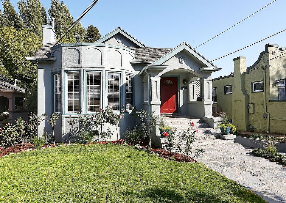 1st image of 3808 La Cresta Ave