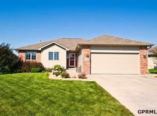 12410 S 218th St, Gretna, NE 68028
