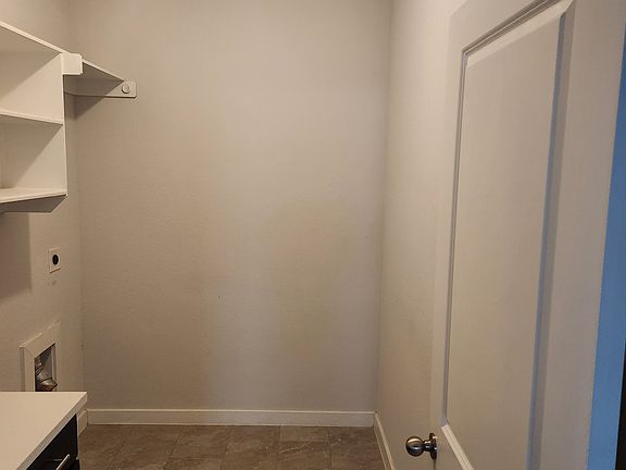 5th image of 13718 Quiet Fox Ln
