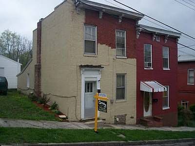 2nd image of 313 Broadway St