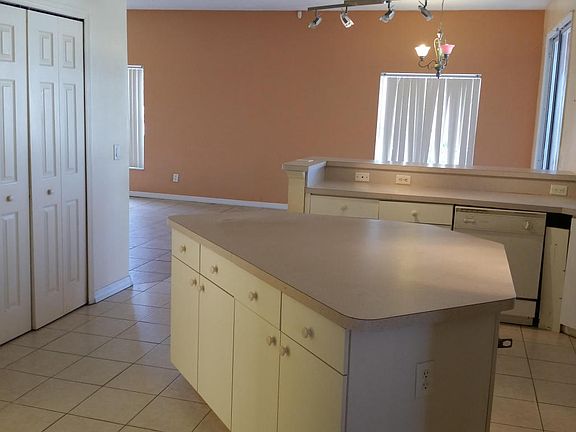 2nd image of 2044 SE Dranson Cir