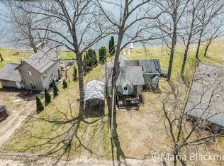 811 N Crooked Lake Dr, Lake, MI 48632