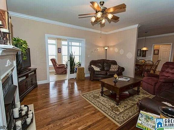 3rd image of 355 Twin Creek Dr