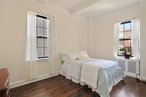 Sold by Corcoran | media 13