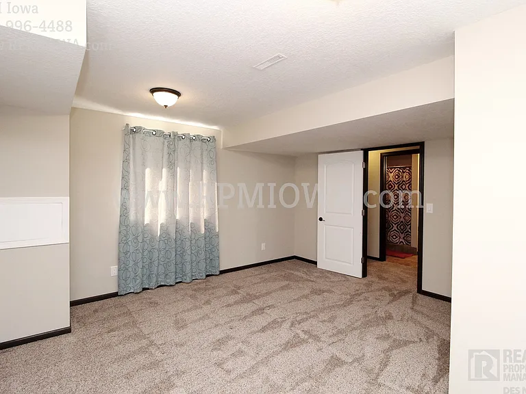 4128 145th St — Photo 31