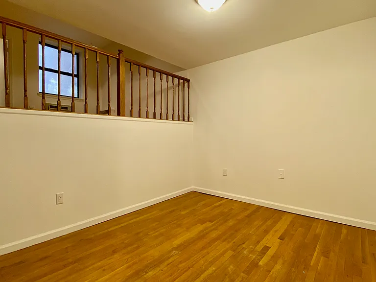 235 E 33rd St #6 — Photo 7