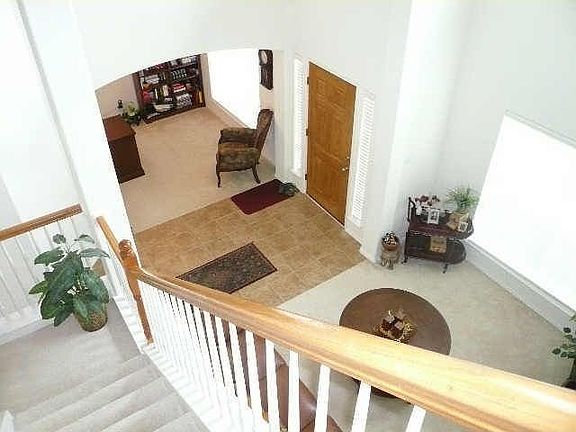 5th image of 3219 Blue Jay Dr
