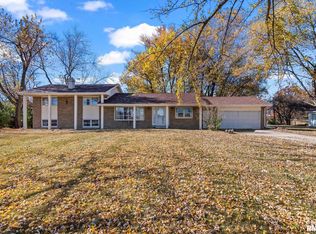 6637 N Walnut Rd, Springfield, IL 62707