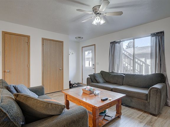 3rd image of 216 Show Pl APT 1