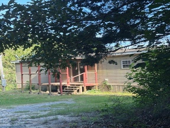 2nd image of 196 Womack Rd