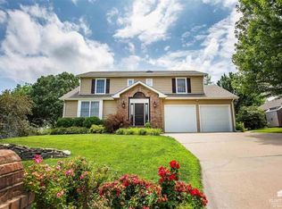 2049 Plymouth Rd, Manhattan, KS 66503