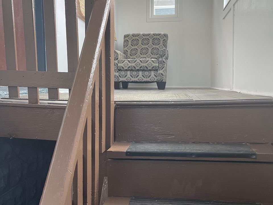 2nd image of 5625 Sohl Ave