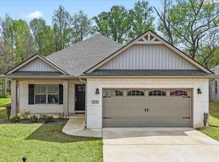 1820 SE Anise Cir, Cullman, AL 35055