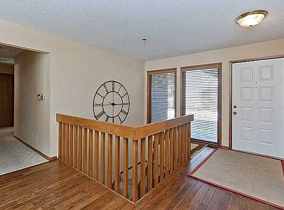 2nd image of 5617 Columbine Dr