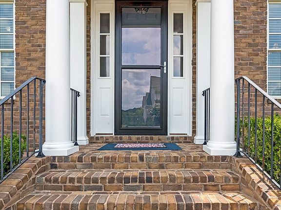 5th image of 1117 Princeton Hills Dr