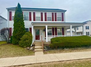 1033 Serendipity Dr, Aurora, IL 60504