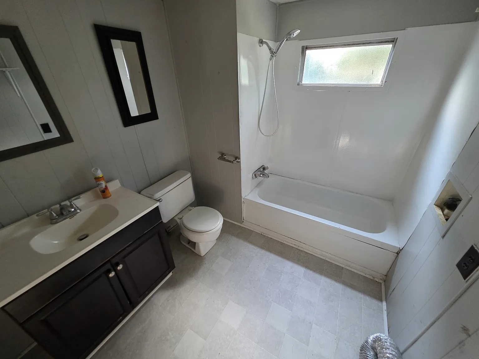 2 bed, 900 sqft, $1,000 — Photo 2