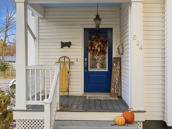 2nd image of 524 6th St