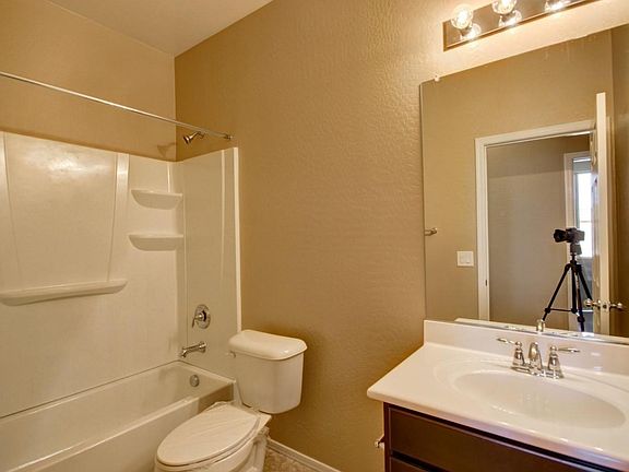 5th image of 5029 S 99th Ln