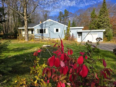 97 Midway Dr, Negaunee, MI, 49866