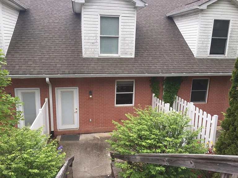 Shire Cir — Photo 8