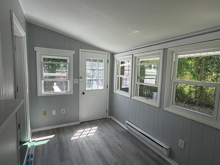 9034 Rhode Island Ave — Photo 12
