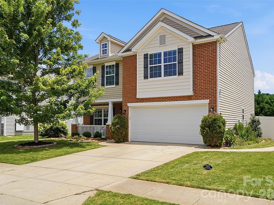 1st image of 409 Lind Point Ln