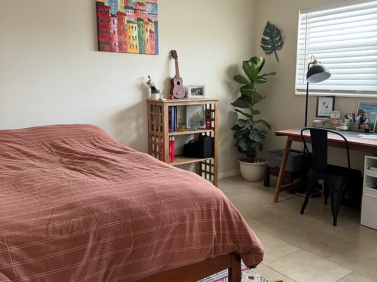 236 Castlewood Dr #201 — Photo 6