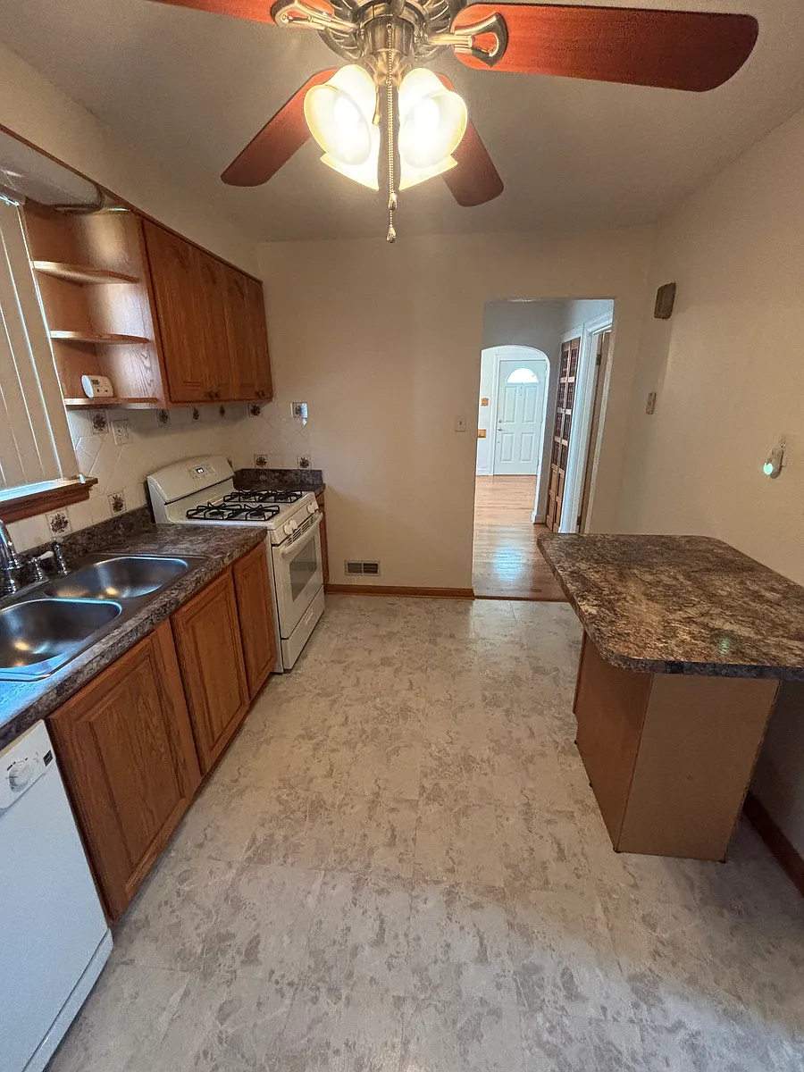 Building Photo - 4405 Jamieson Ave