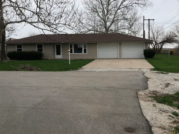 100 Bryant St, Morton, IL 61550