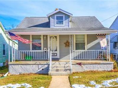 2429 S Fountain St, Allentown, PA, 18103