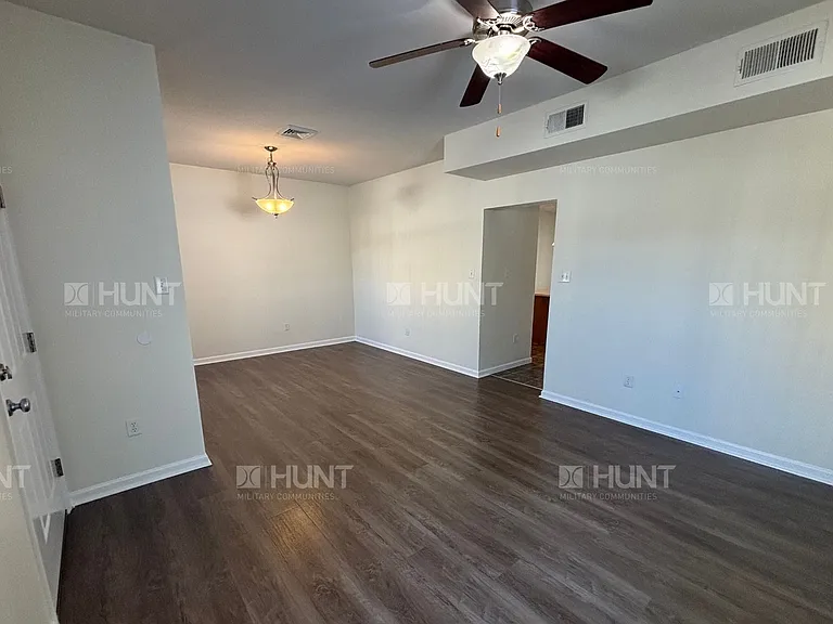 91 Barrett Dr — Photo 9