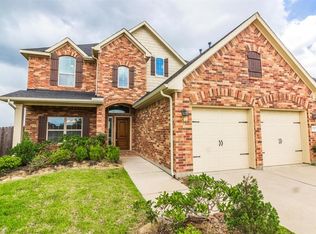 8818 Houston Falls Ln, Richmond, TX 77407