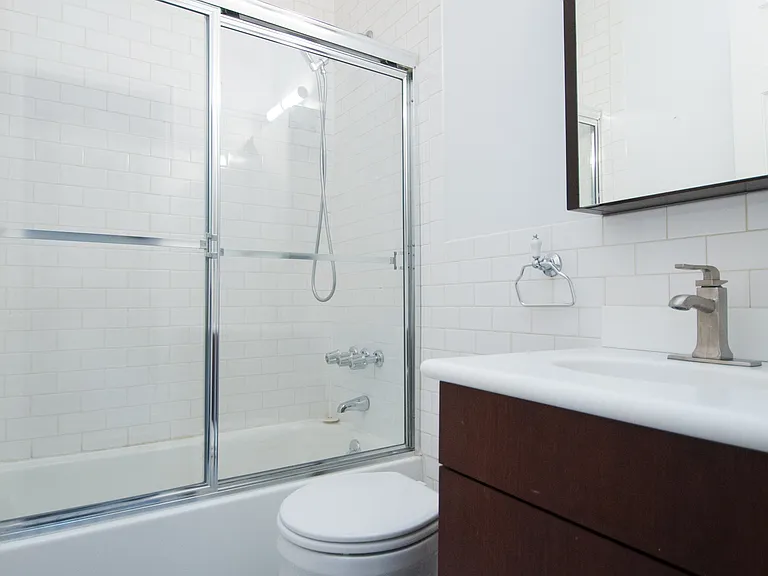 245 W 72nd St #7A — Photo 5