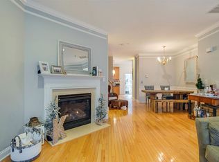 109 Osprey Ct, Secaucus, NJ 07094