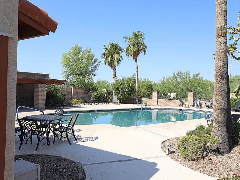 5733 N Camino De Las Estrellas — Photo 51