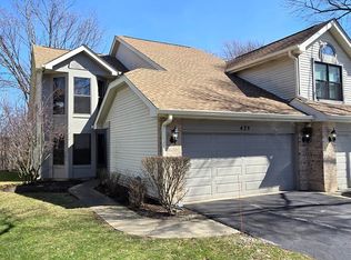 439 W Auburn Woods Ct #439, Palatine, IL 60067