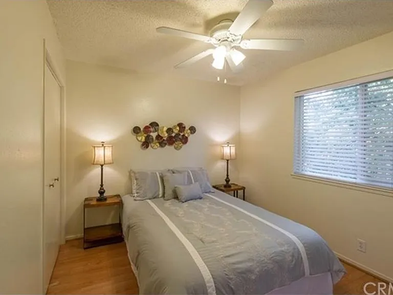1412 N Cherry St #2 — Photo 3