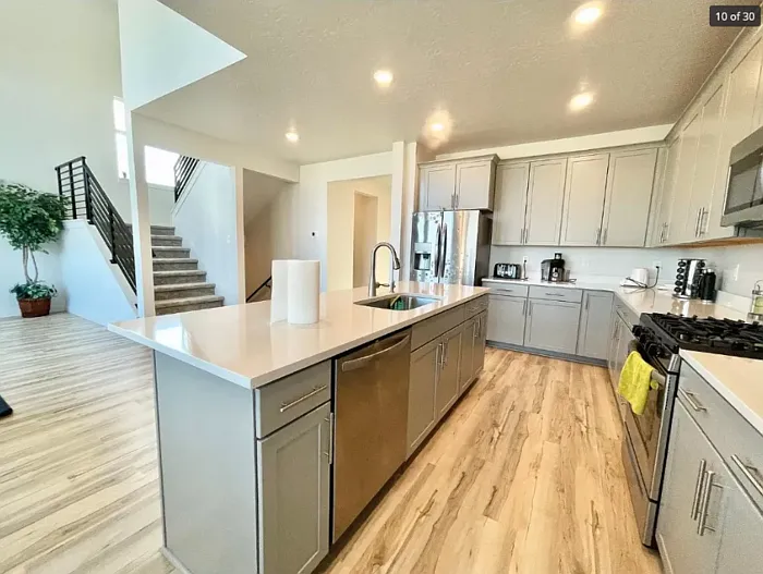 2162 Cloverleaf Way — Photo 12