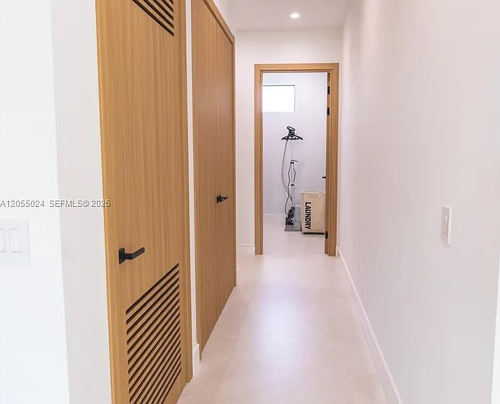 9330 SW 34th St — Photo 92