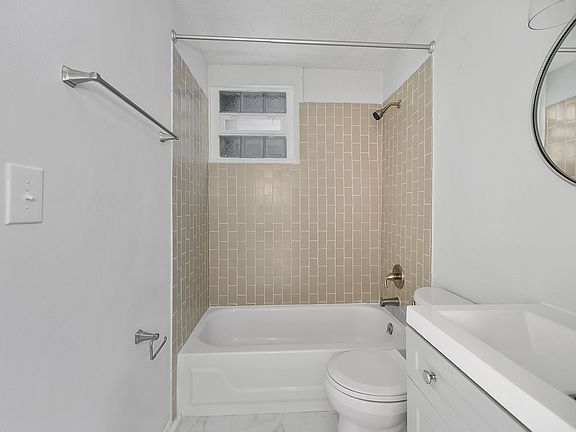 5th image of 2228 Kemper Ln #2