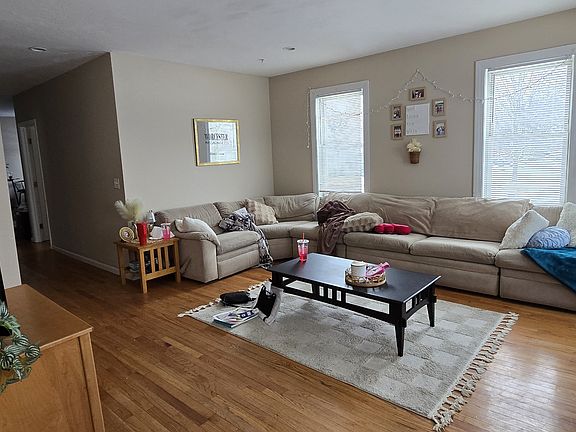 2nd image of 84 May St #1