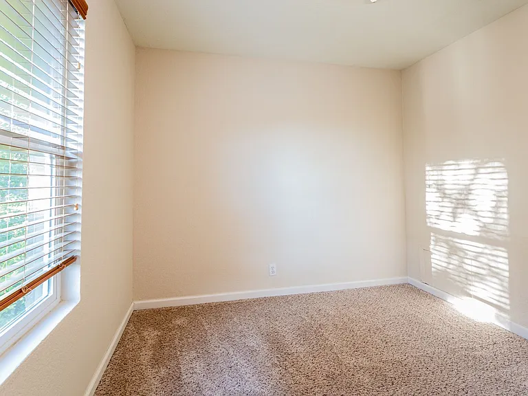 13202 Rampart St — Photo 17