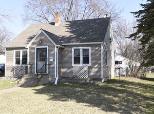 630 1st Ave E, Cambridge, MN 55008