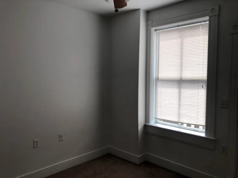 823 Bowe St #B — Photo 9