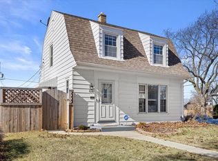 4201 S 2nd St, Milwaukee, WI 53207