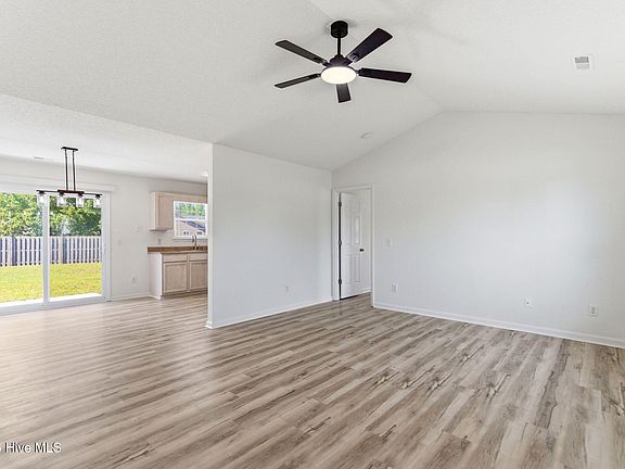 2nd image of 2506 Ashby Drive