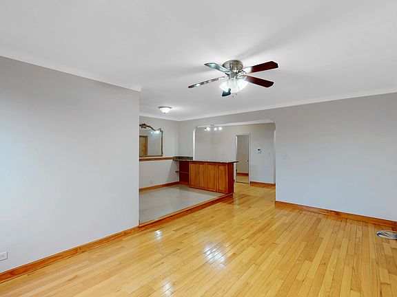 2nd image of 63-109 Saunders St APT F6