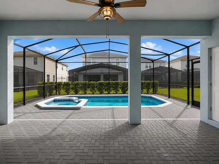 7360 Oakmoss Loop — Photo 20
