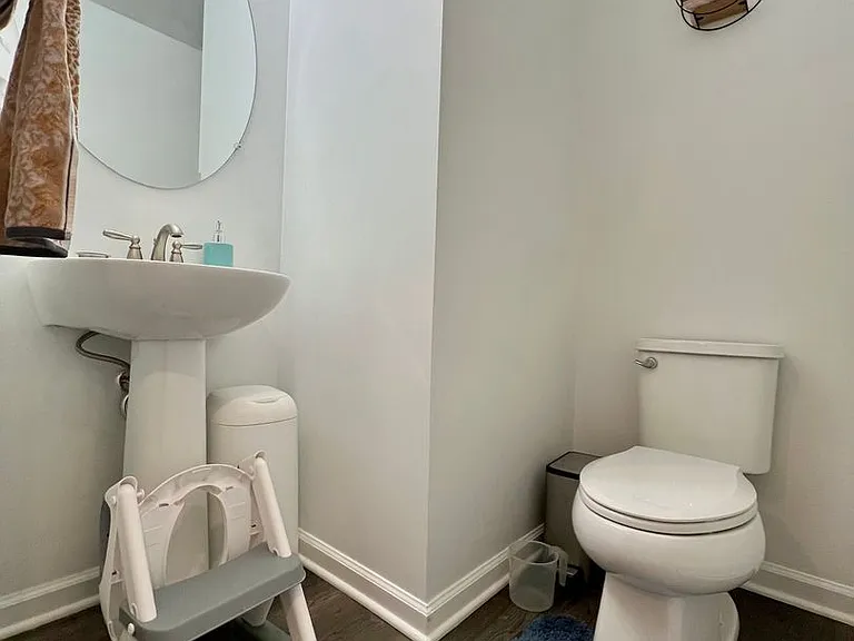 38 Fonthill Ct — Photo 24